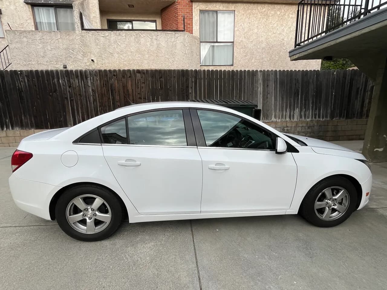 2014 Chevrolet Cruze LT - 귀국 차량 판매 2014 Chevrolet Cruze LT, 7-8월 조율, 장소 조율가능