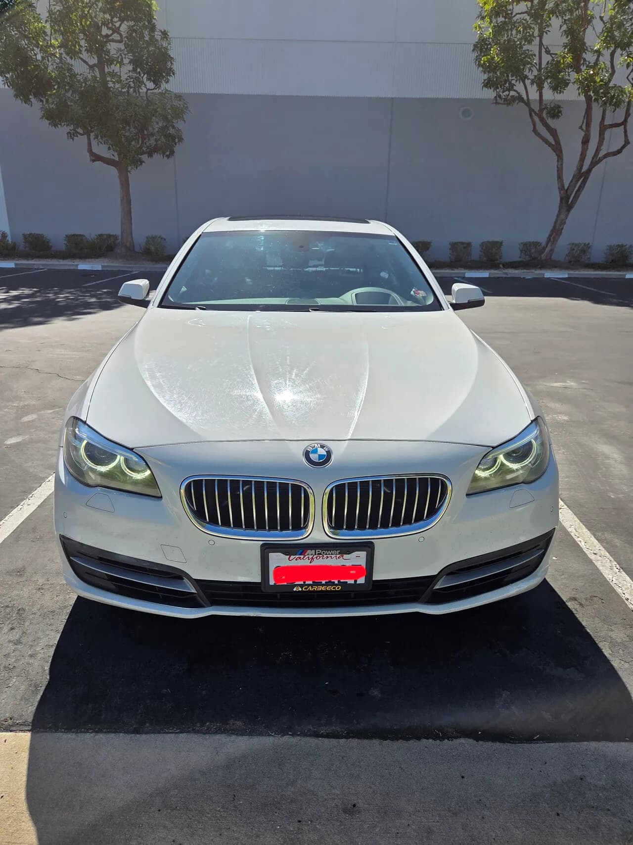 2014 BMW 528i - 판매가격 보다 휠씬 싸게 나왔습니다