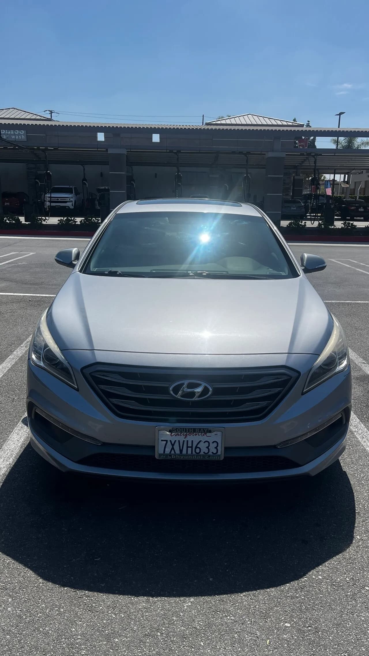 2017 Hyundai Sonata Sport 2T Sedan 4D - 세컨오너, 낮은 마일, 스마트키2개, 실내 깨끗, 썬루프, 애플카플레이, 후방카메라