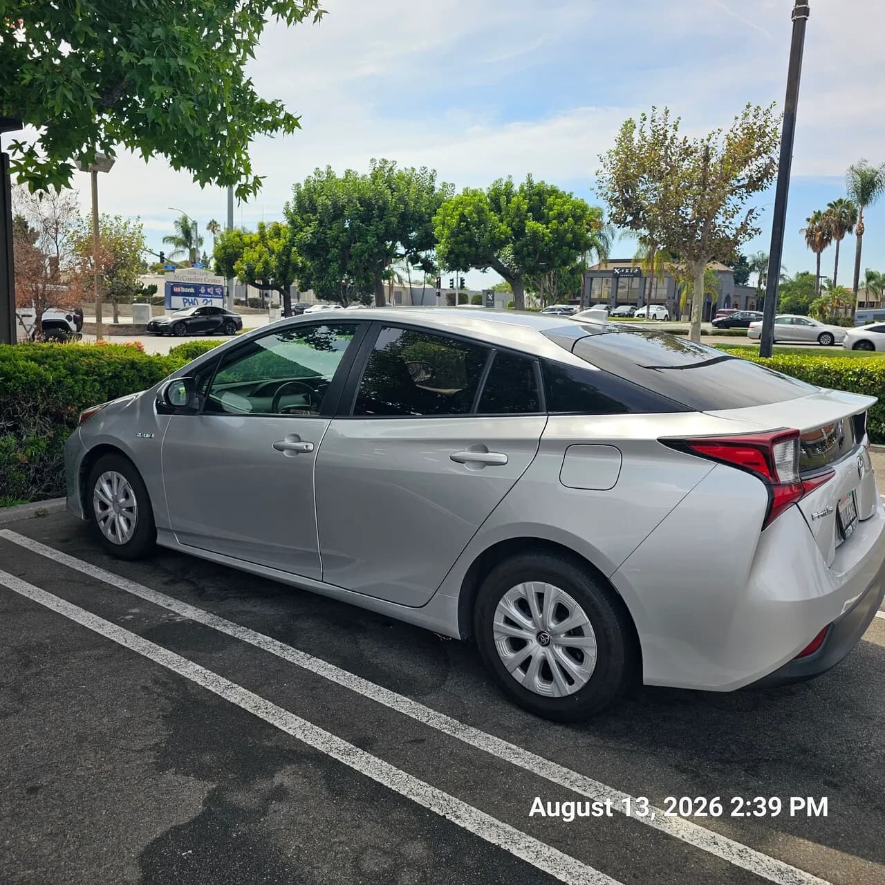 2021 Toyota Prius L ECO - 2021 Toyota Prius L ECO