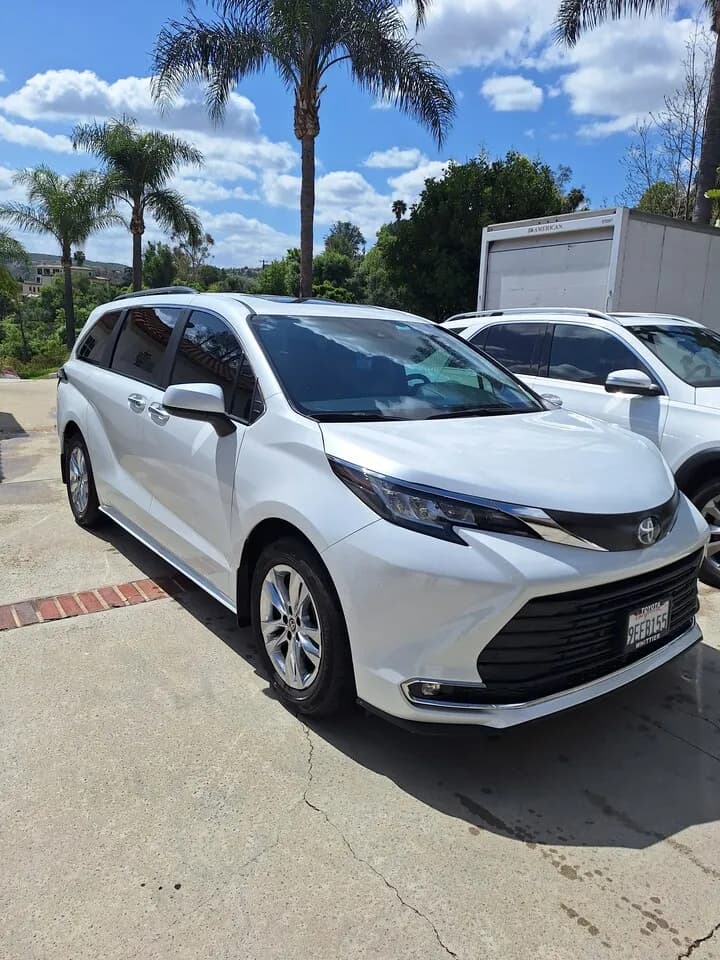 2023 Toyota SIENNA XLE - 앞쪽휀다교환
