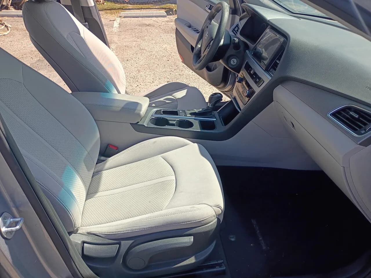 2015 Hyundai Sonata SE - 2015 현대 소나타 2 owner 관리 잘돼고 연비 짱짱합니다