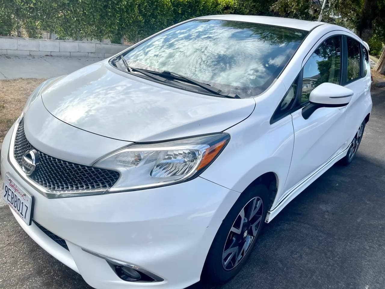 2016 Nissan VERSA SR 4D - 무사고, 네비+백업,깨끗 성능완벽, Save Gas, 1.6L