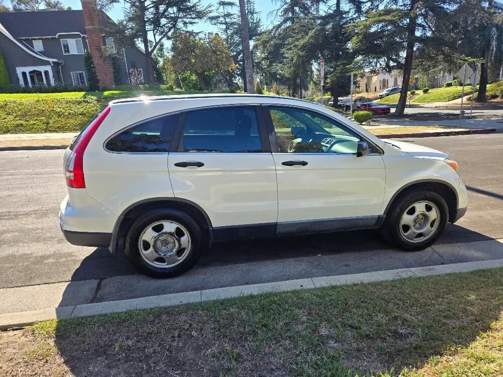 2011 Honda CRV - 2011 Honda CRV SUV 하얀색 클린타이틀 스모그 했음 뉴 타이어 엑설런트 컨디션