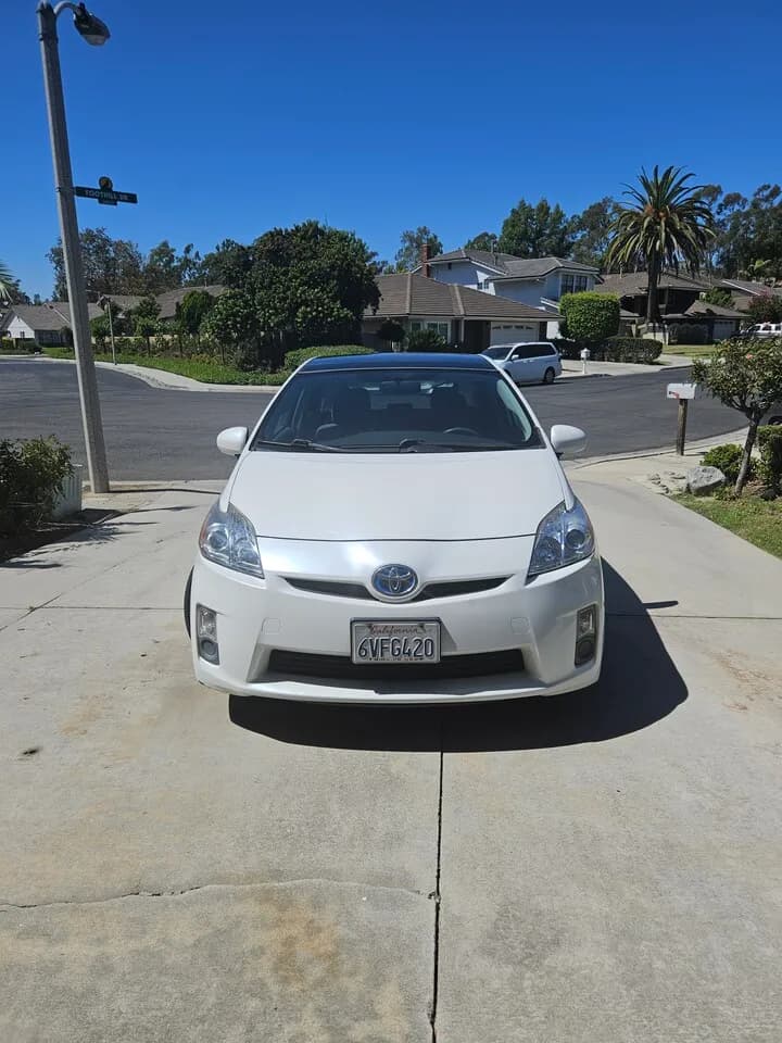 2011 Toyota Prius - 2011년 Toyota Prius 팝니다(풀러튼)