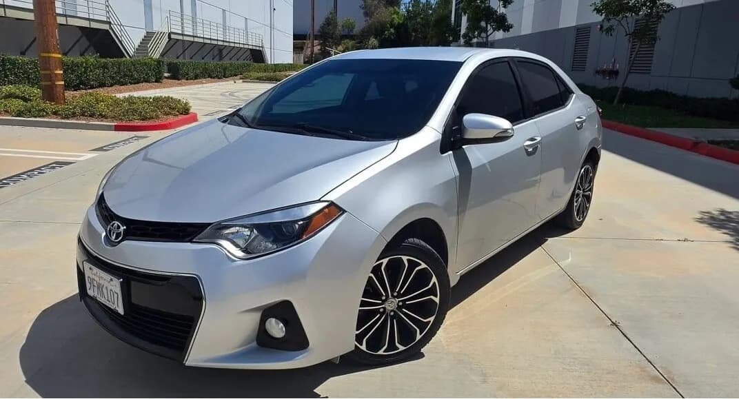 2015 Toyota 2015 Toyota Corolla S Plus - 2015 Toyota Corolla S Plus 무사고 클린 타이틀 입니다.