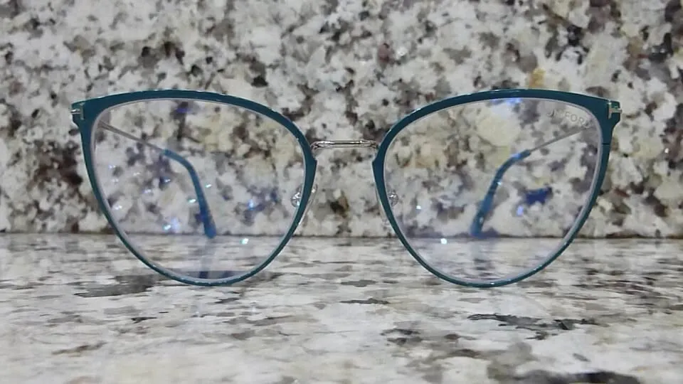 1개 값으로 -2 개- $ 150-NEW-ITALY-TOM FORD/ FENDI- 안경테
					의류/패션
					Los Angeles