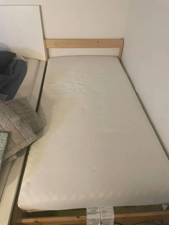 이키아 1인용침대
					무료나눔
					브레아