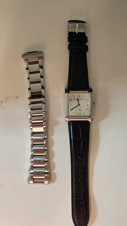 Baume et Mercier 오토매틱 XL 시계 팔아요
					의류/패션
					LA