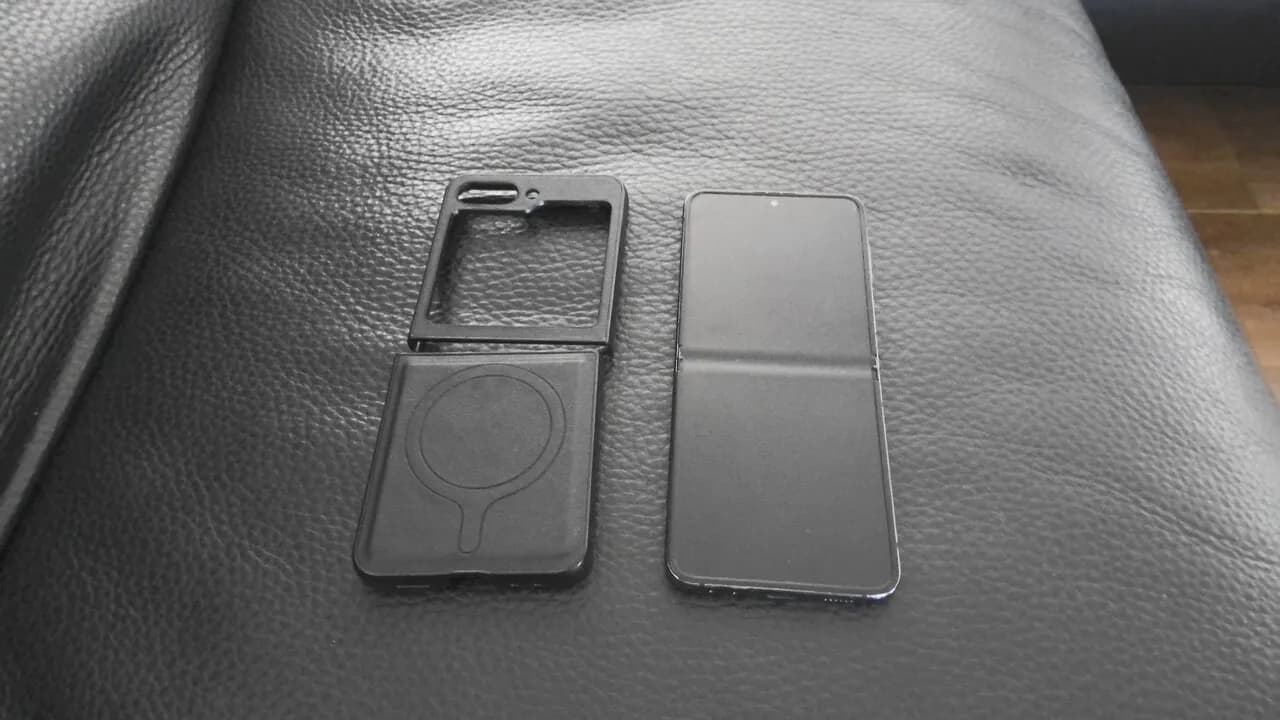 Samsung Galaxy Z Flip 5
					전자/가전
					Garden Grove's thumbnail