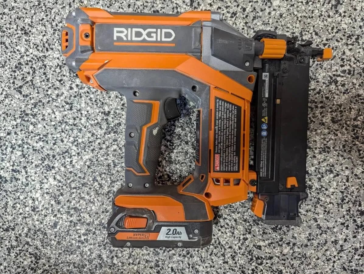 Ridgid Power Tools & Shop Vac
					무빙세일
					Orange
