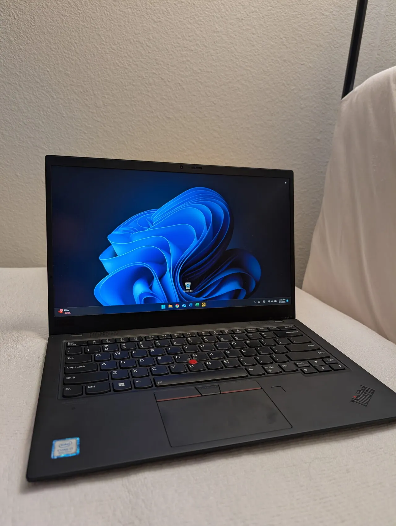 ThinkPad X1 Carbon Gen 8 노트북 팝니다.
					전자/가전
					Los Angeles