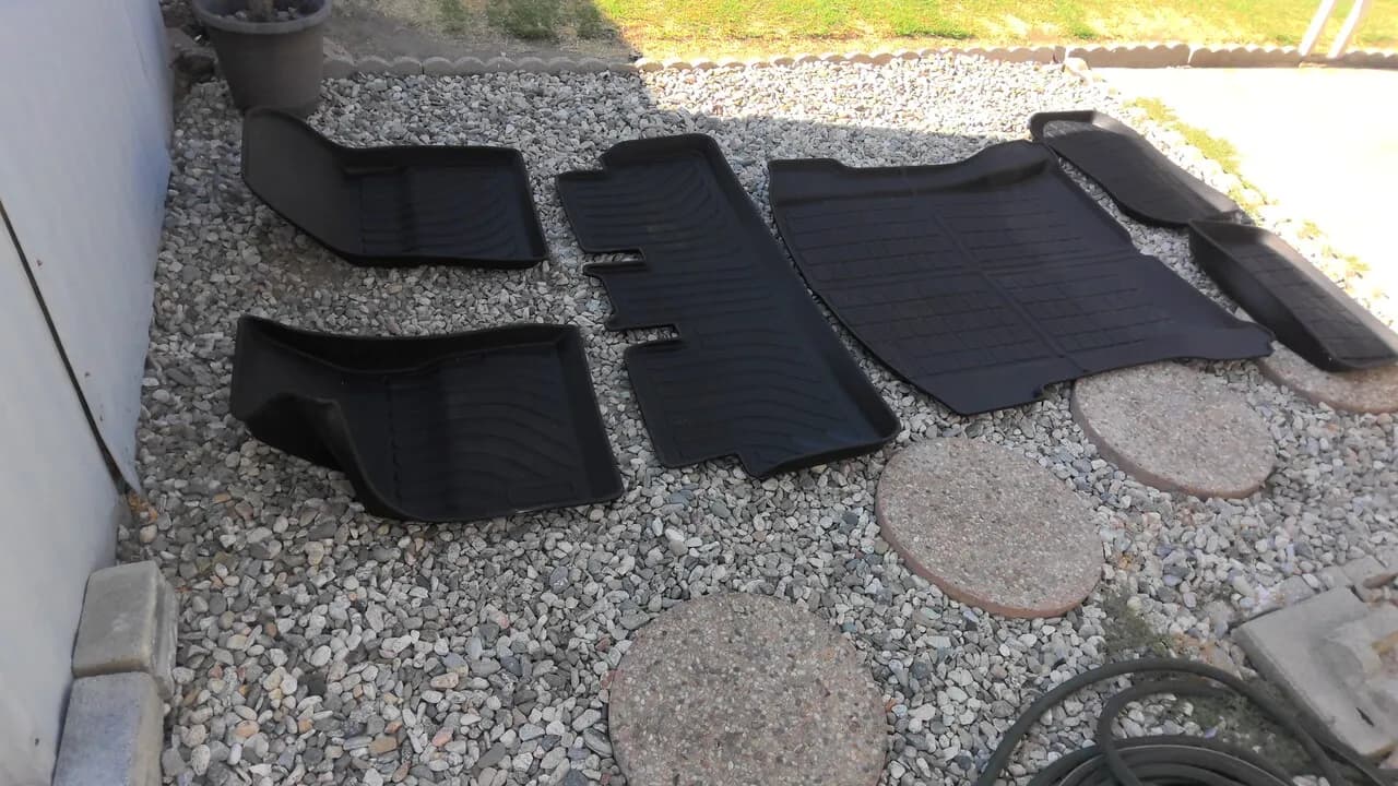 Tesla Model 3 Car Mats 2017 - 2023 - All Weather i
					무빙세일
					Garden Grove