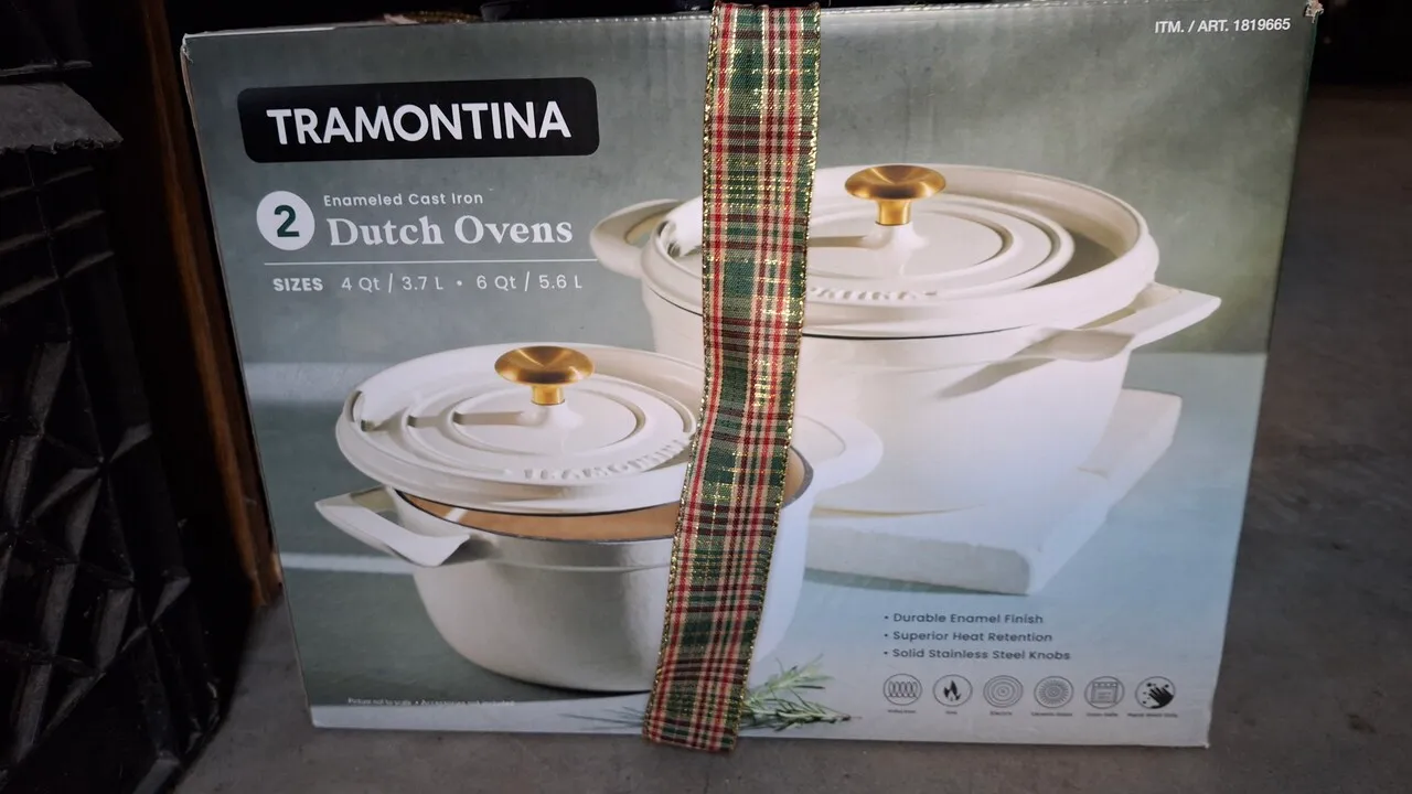 Tramontina 2 Dutch Ovens 팝니다
					기타
					Torrance