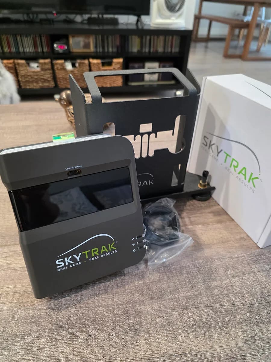 Skytrak Golf Launch Monitor 스카이트랙 골프 런치 모니터
					운동/건강
					Anaheim