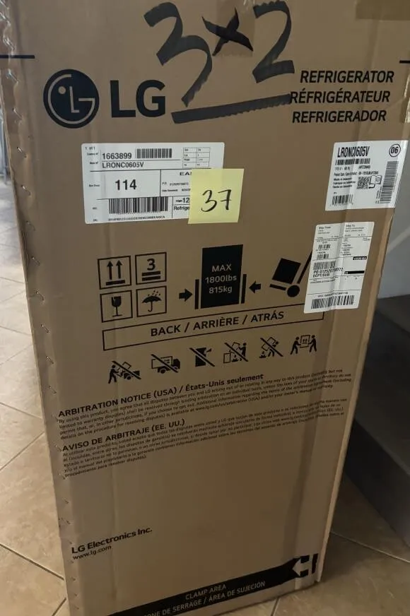 박스를 뜯지 않은 새 LG 냉장고
					전자/가전
					Oc Fullerton 근처
