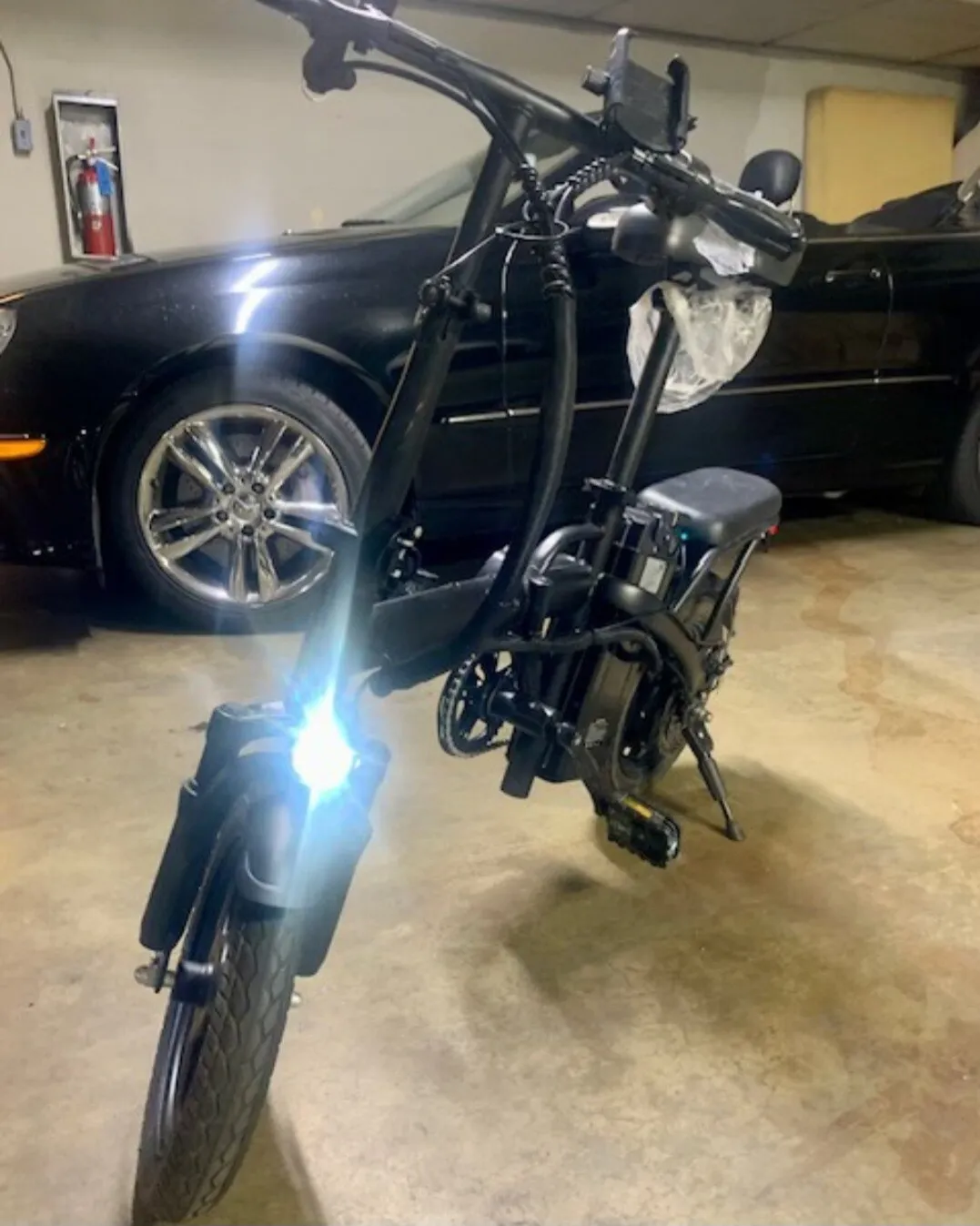 접는 전기 자전거 Electric Bike 이바이크 팝니다
					운동/건강
					LA
