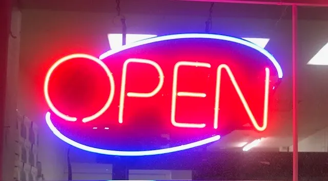 open 싸인
					무빙세일
					OC