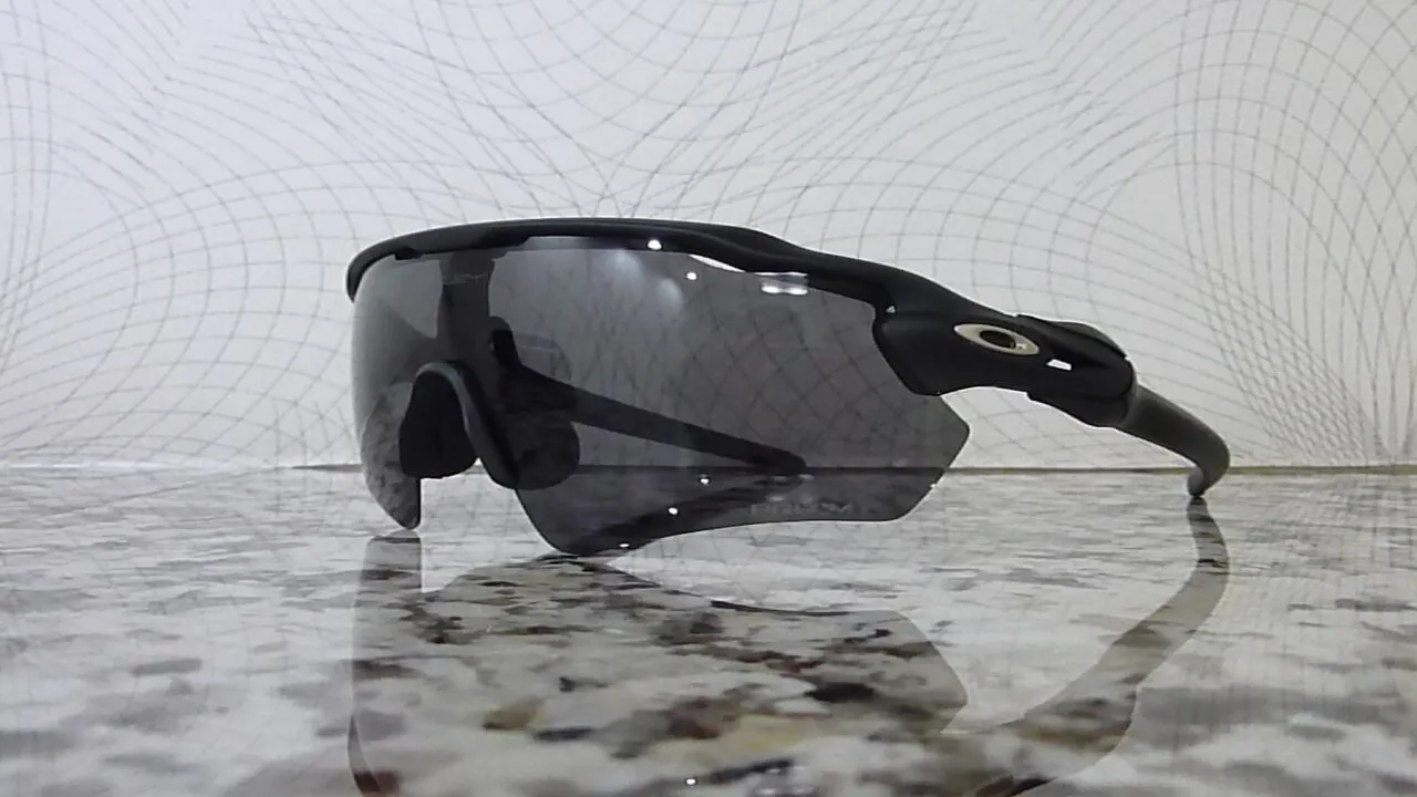 NEW-오클리-레이다-EV PATH-BLACK-편광 렌즈-선글라스-58 MM
					의류/패션
					Los Angeles