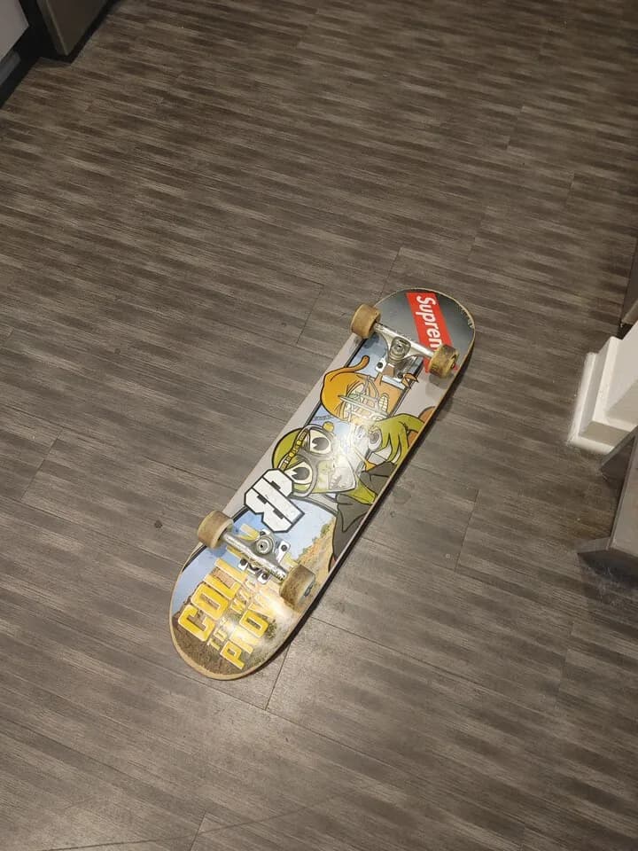 skateboard 스케이트보드
					운동/건강
					Los Angeles