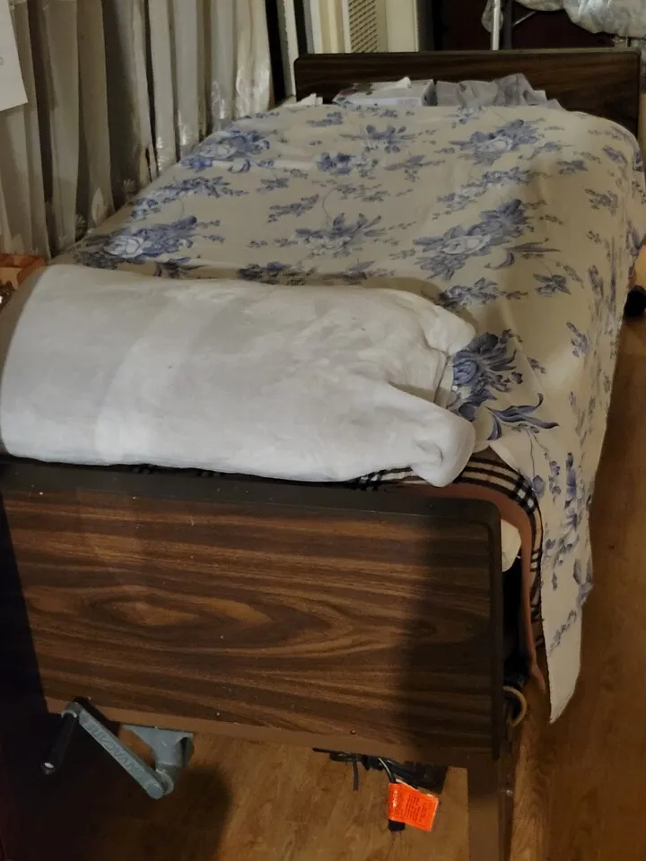 가구
					무빙세일
					LA