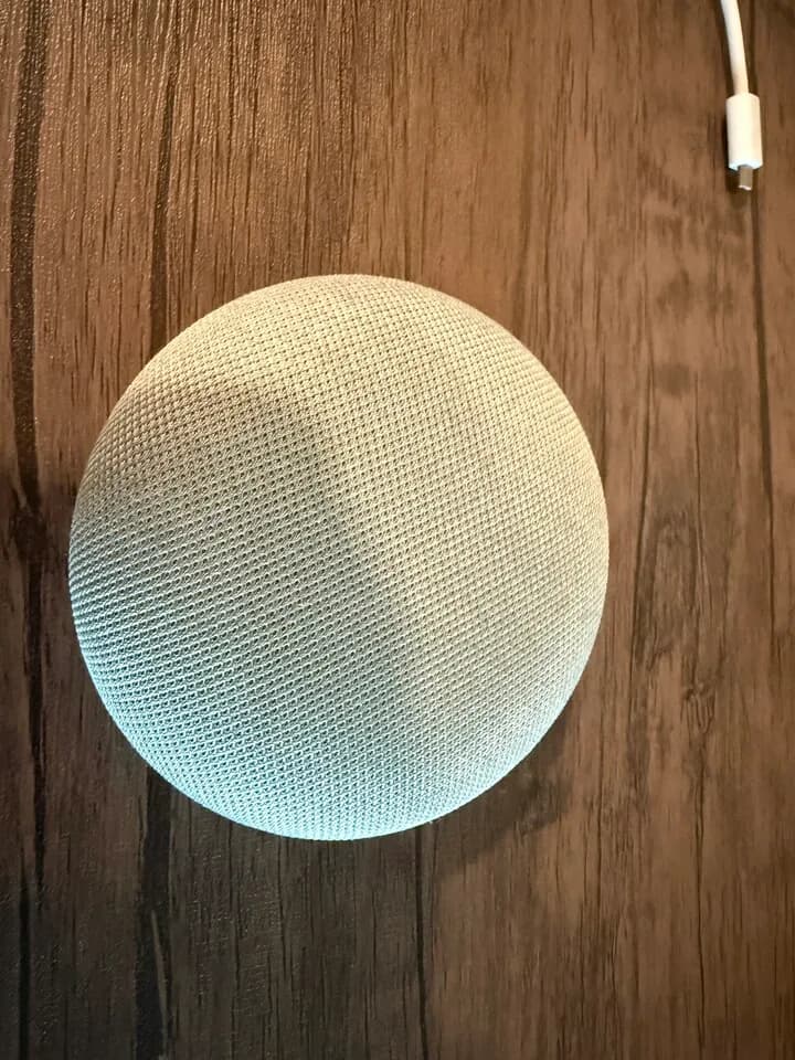 google home mini 1st gen
					전자/가전
					Dtla