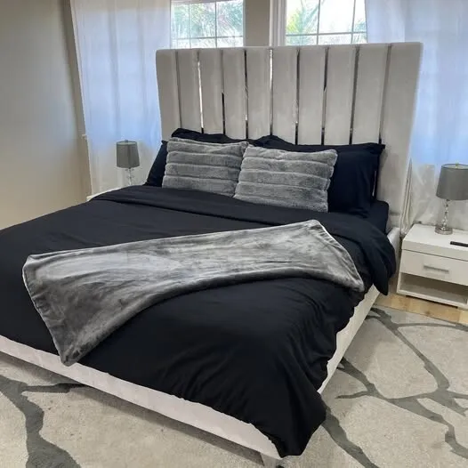 킹 (KING SIZE) Mattress + Bed Frame Set 침대 새트
					무빙세일
					Garden Grove