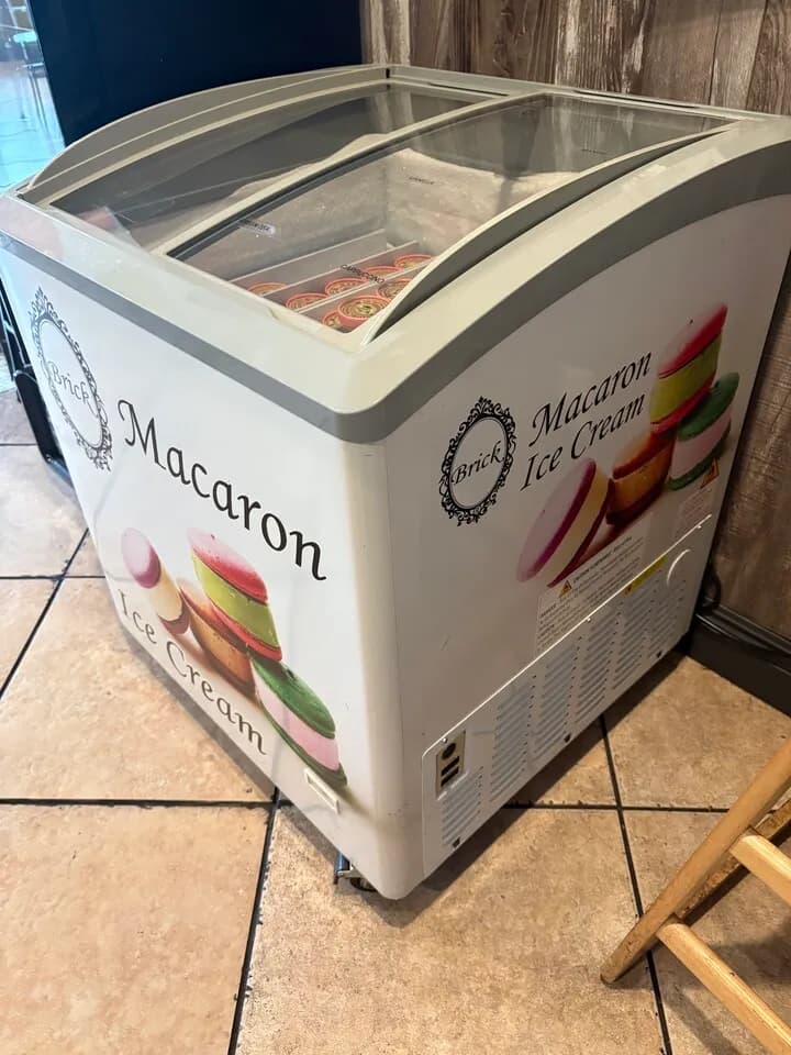 Ice cream freezer & turbo air sushi case
					전자/가전
					La Habra