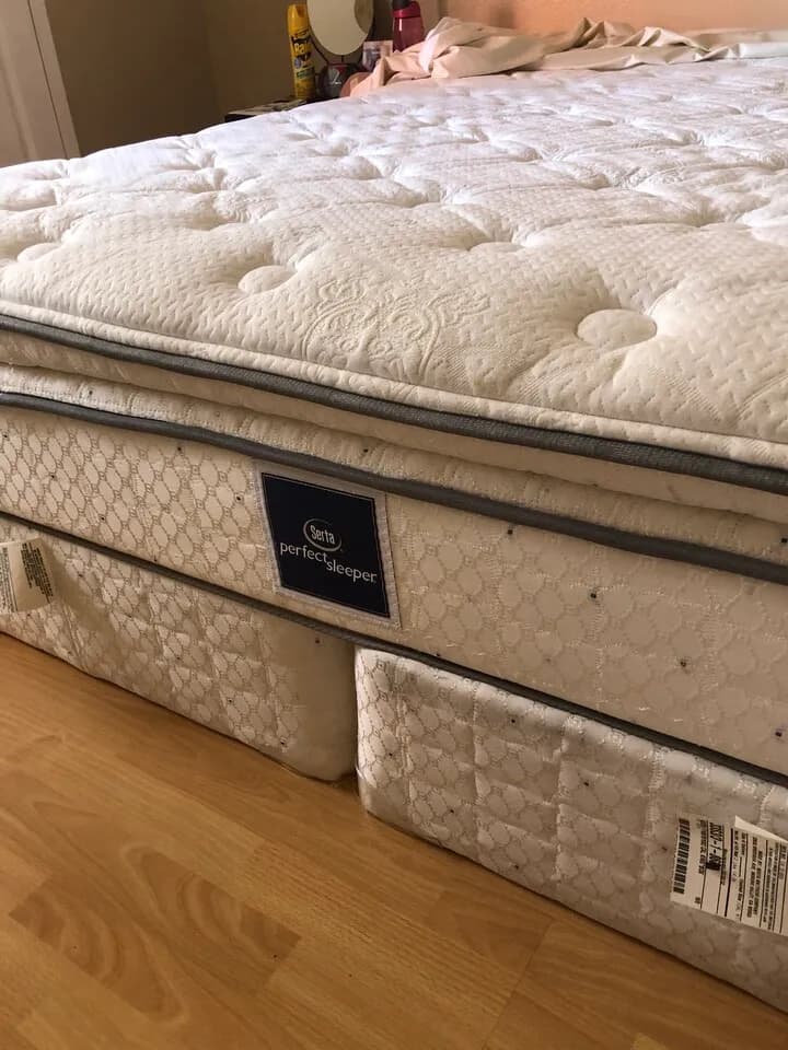 Serta calking bed metress and box
					무료나눔
					3961 Via Marisol, Los Angeles