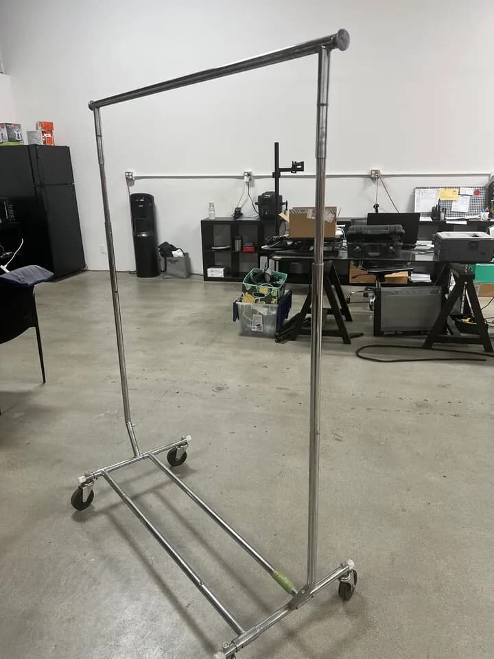 Warehouse Rack. 의류용 rack
					무빙세일
					Valley