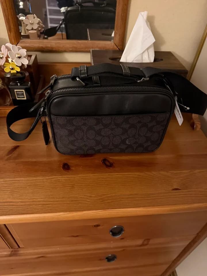 Coach crossbody bag 팔아요.
					의류/패션
					한타