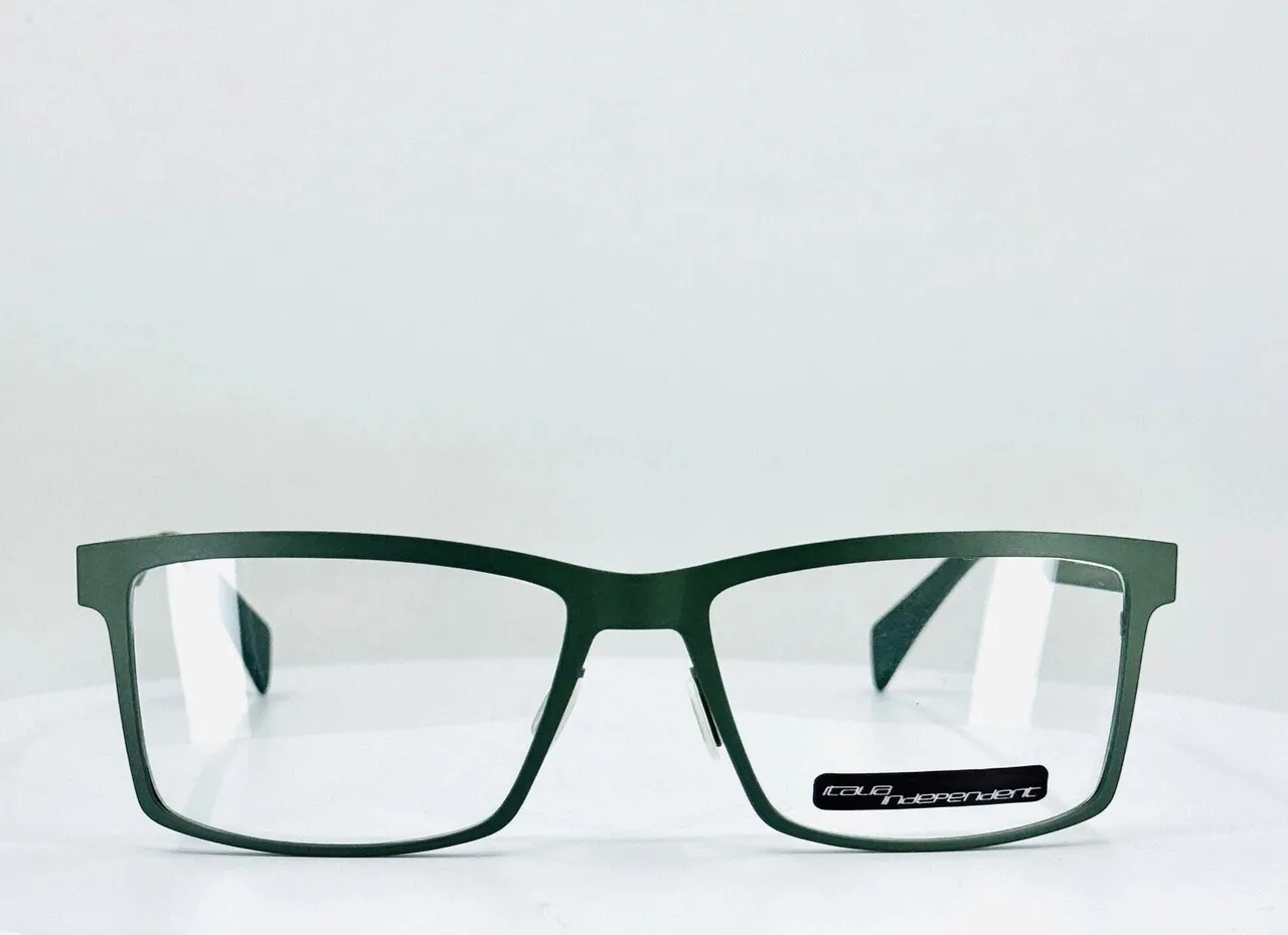 NEW-이태리-GREEN SQUARE-안 경 테
					의류/패션
					Los Angeles