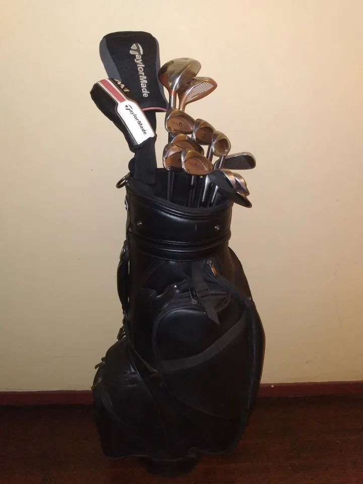 골프채(남성용. 테일러메이드)풀세트.
					운동/건강
					Los Angeles