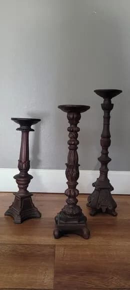 촛대 셋트
					무빙세일
					Los Angeles