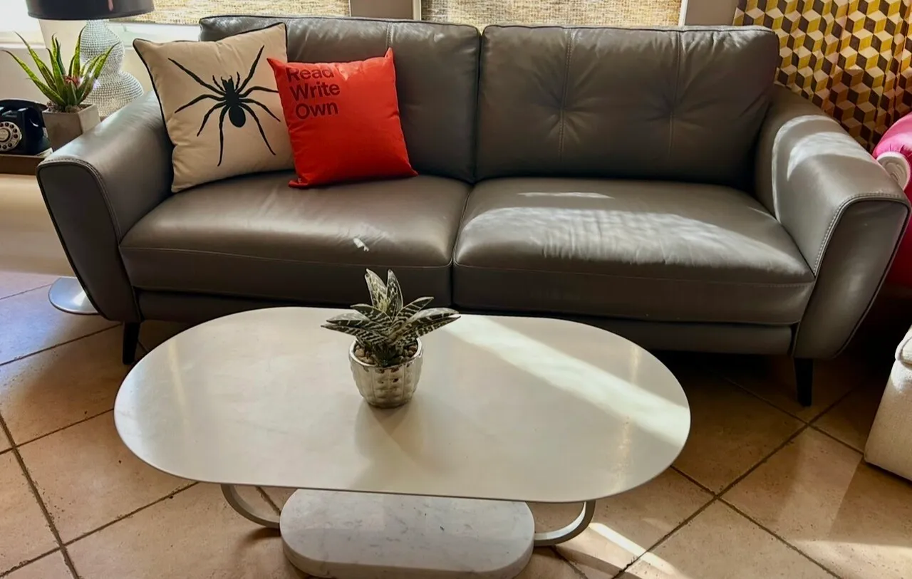 모던 리빙룸 소파/액센트췌어.테이블 All Set
					가구
					Fullerton