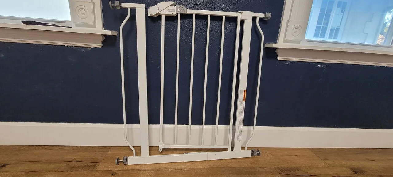 베이비 게이트
					무빙세일
					Los Angeles