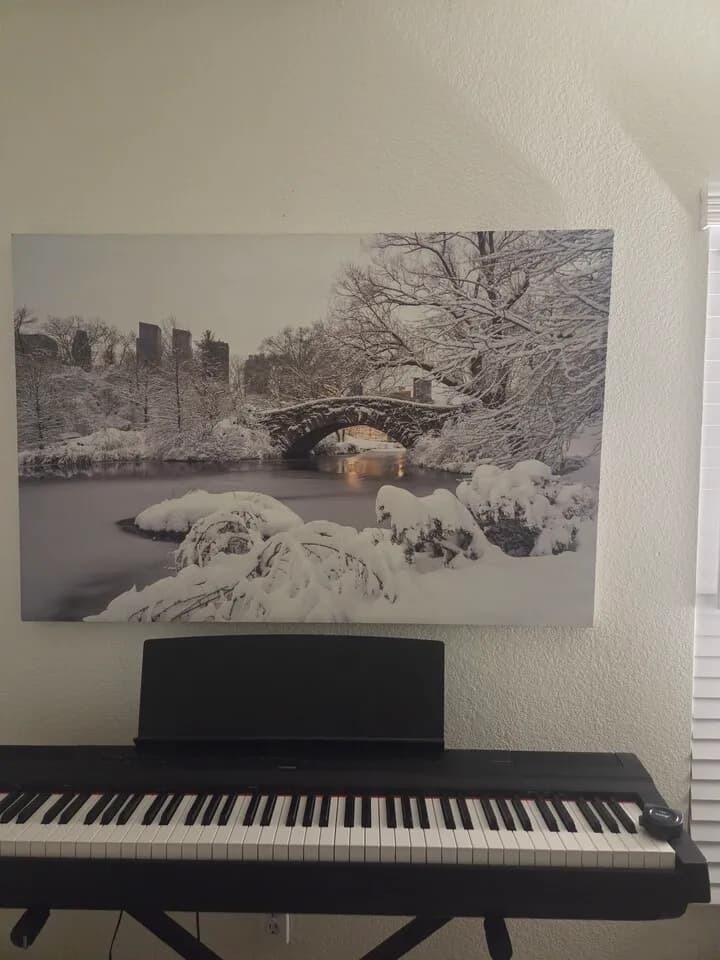 큰 벽 사진
					무빙세일
					플러튼