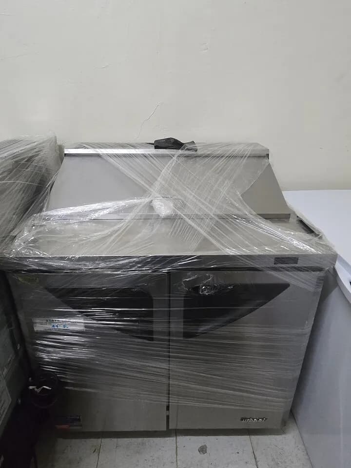 업소용 냉장고. 가스렌지 등등
					기타
					Los Angeles