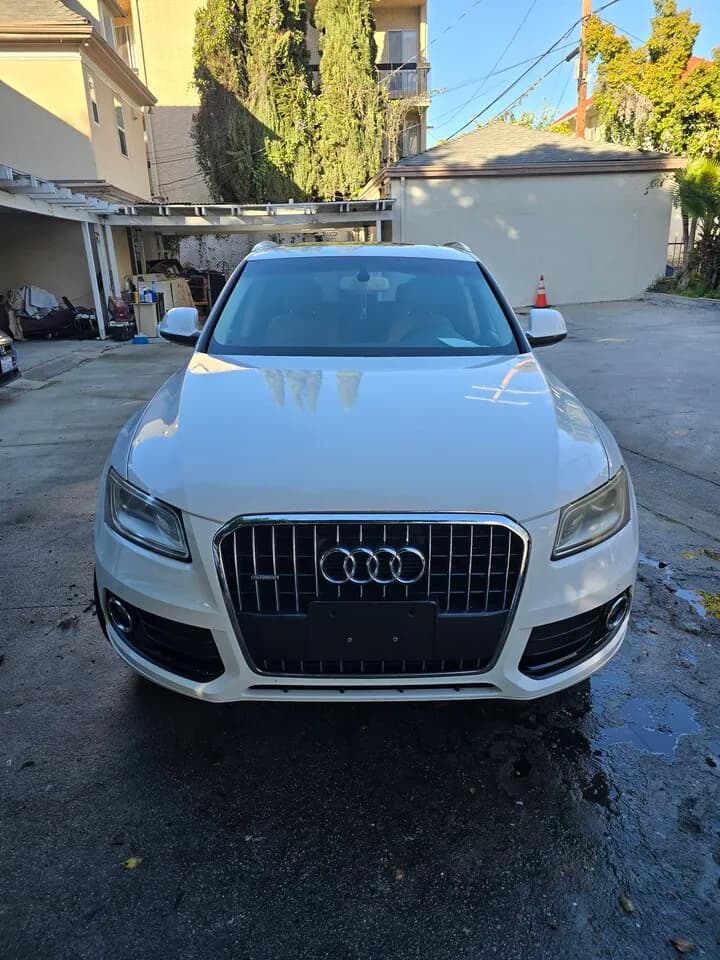 아우디 Q5 콰트로 터보 $7000
					기타
					한인타운