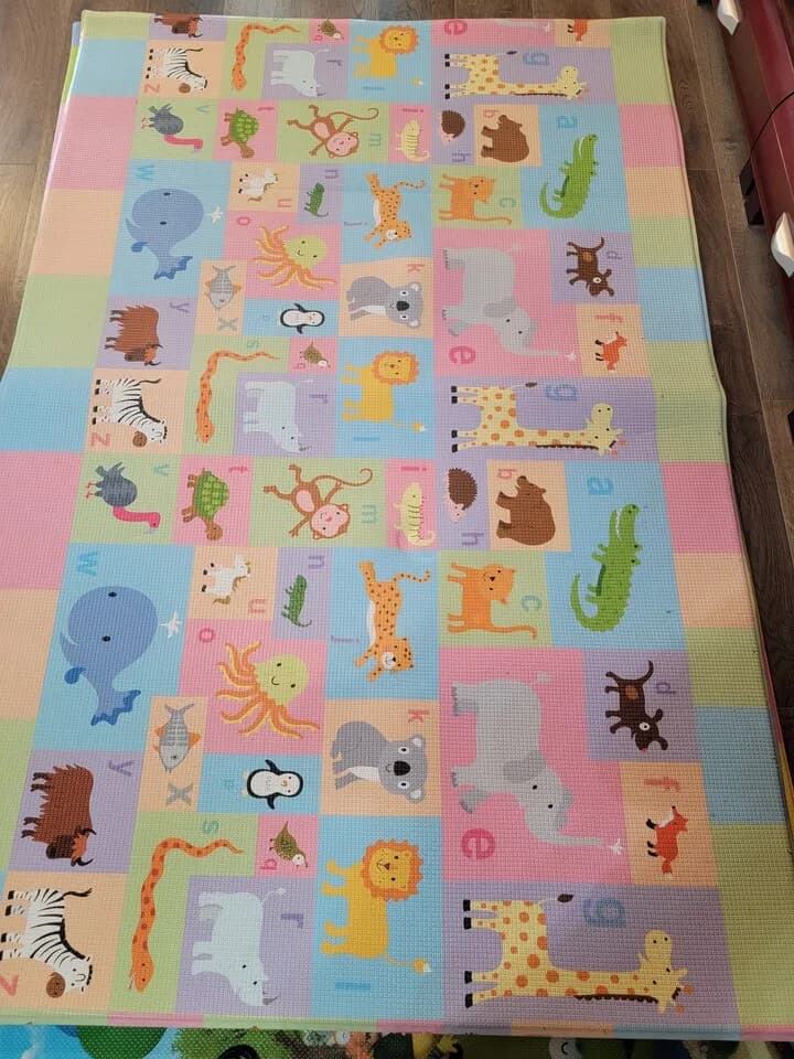 플레이 매트
					무빙세일
					OC