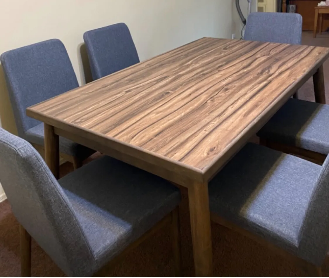 6 인용식탁
					무빙세일
					Los Angeles