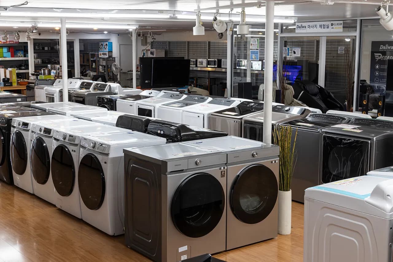 LG 냉장고 스페셜 세일! 인스타뷰 냉장고 및 인기 냉장고 최대 1500불 할인!
					전자/가전
					Los Angeles