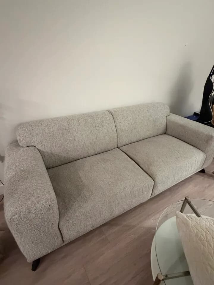 쇼파 팔아요 (Article 가구)
					가구
					Los Angeles