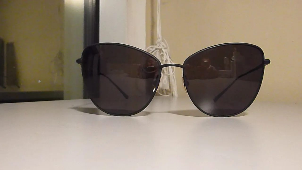 NEW-HAND CRAFTED JAPAN-솔 트-타이타늄-편광펜즈-선글라스
					의류/패션
					Los Angeles