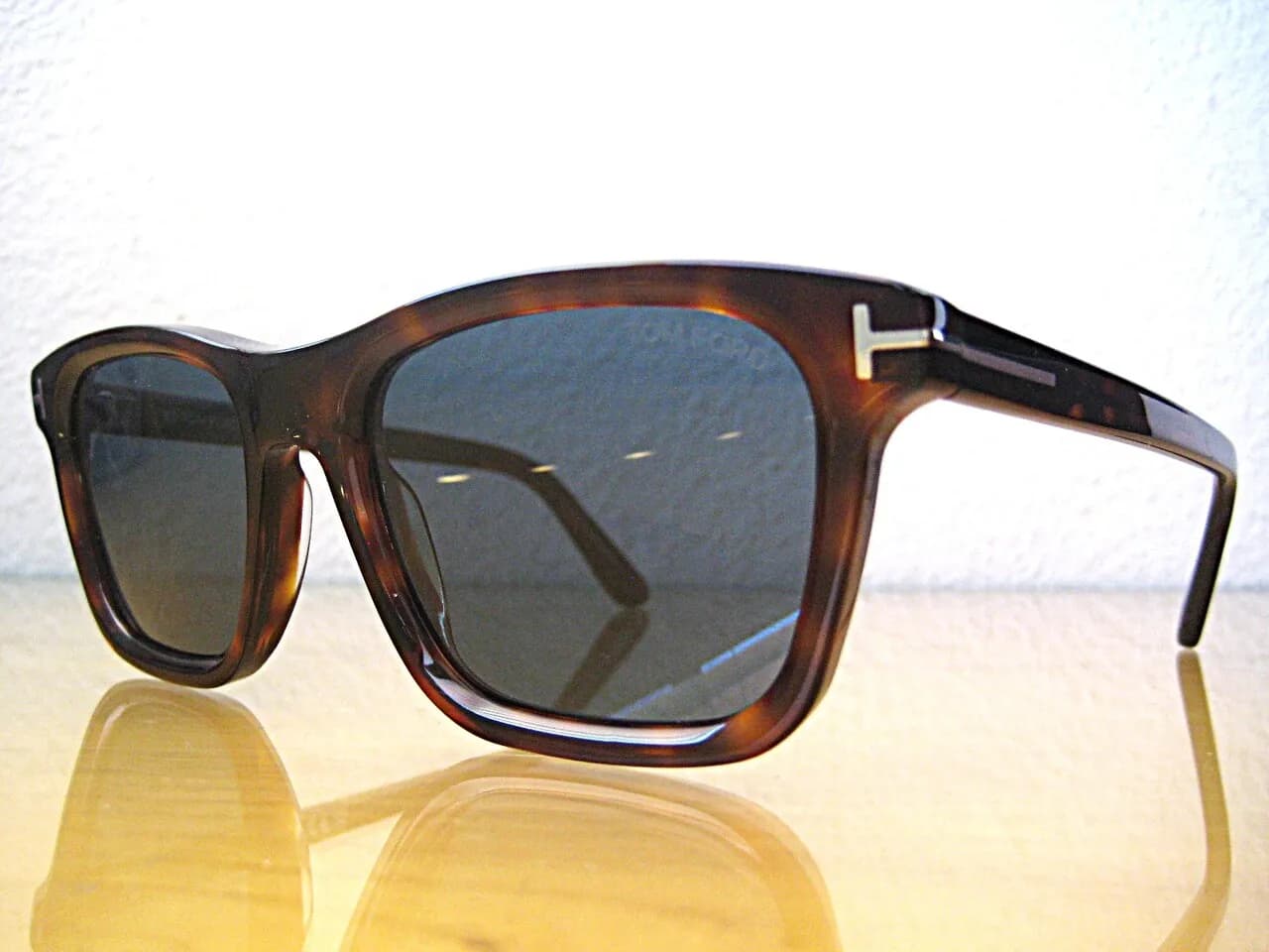 새해맞이 특별가격 명품 탐포드 Tom Ford Sunglasses Brand New 진품
					의류/패션
					Norwalk