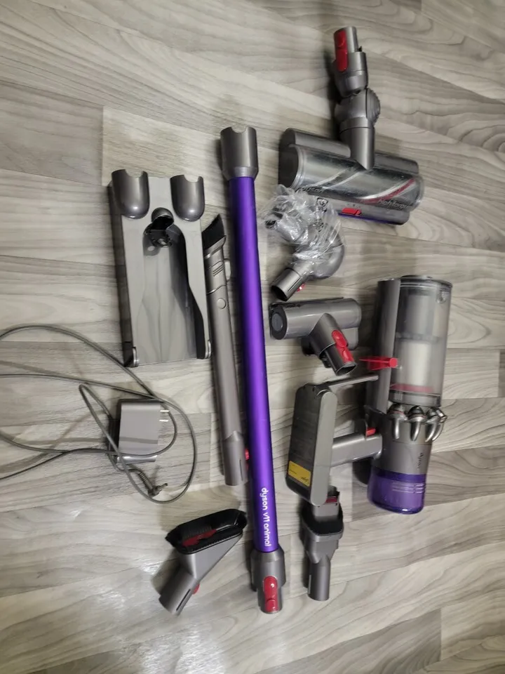 다이슨 v11
					전자/가전
					Los Angeles