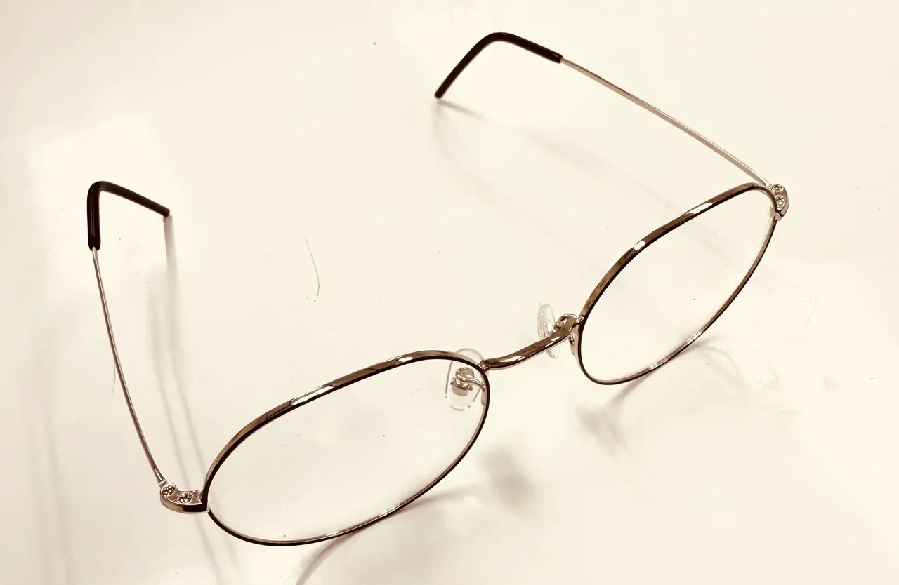 안경마을에서 안경을 저렴한 가격판매
					의류/패션
					Los Angeles