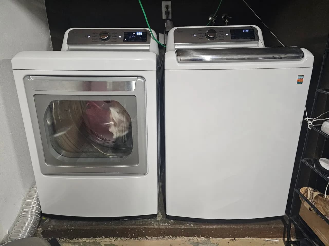 이사관계로 세탁기 팔아요
					전자/가전
					치노힐스