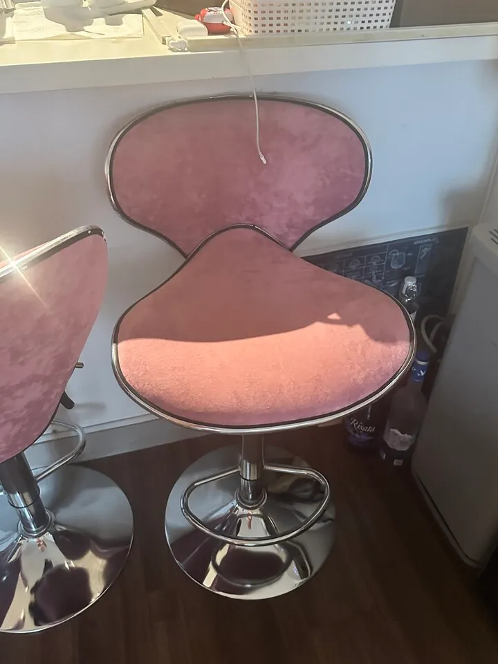 스툴(바 의자)
					무빙세일
					Los Angele