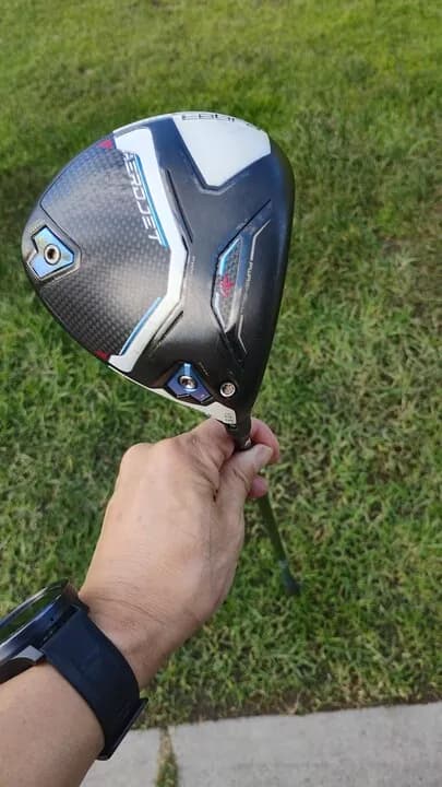 골프 클럽들 팔아요(상태들 좋아요)
					운동/건강
					Los Angeles